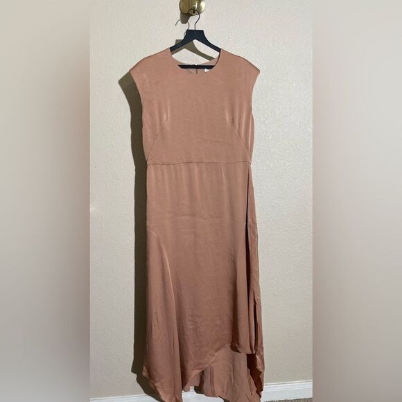 VERONICA BEARD Peony Padded Shoulder Handkerchief Dress - Picture 2 of 5